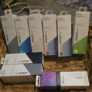 Cricut Joy Smart Iron-On Vinyl Variety Pack - Blue, Green, Silver, Purple, Navy
